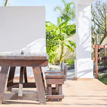 Semesterbostad Casa De La Vina